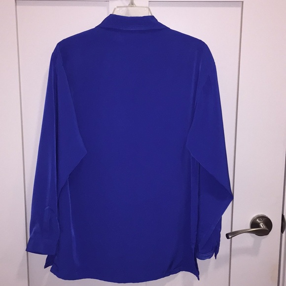 Women’s blue blouse. - Picture 6 of 6
